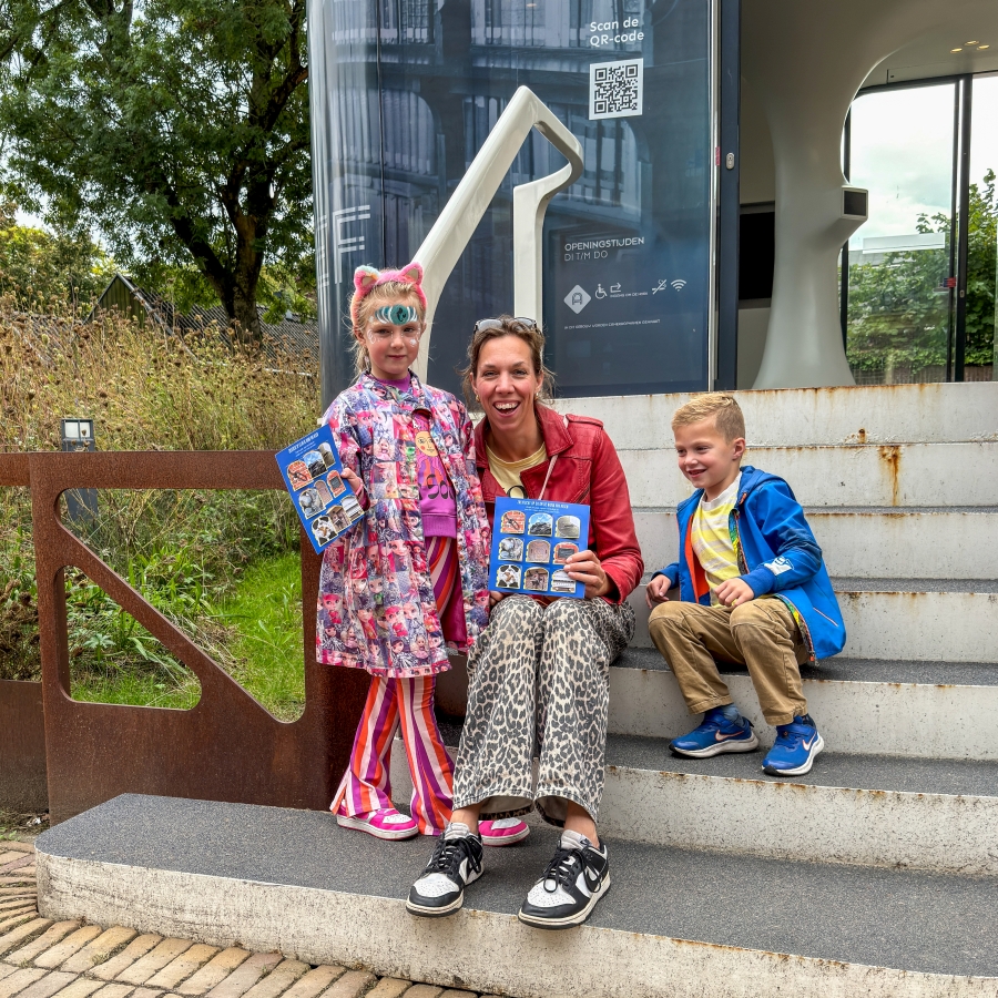Kinderspeurtocht rond monumenten Brink